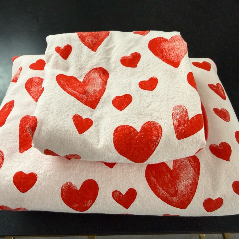 Valentine Red & white Heart Print twin size Duvet cover Sheet set